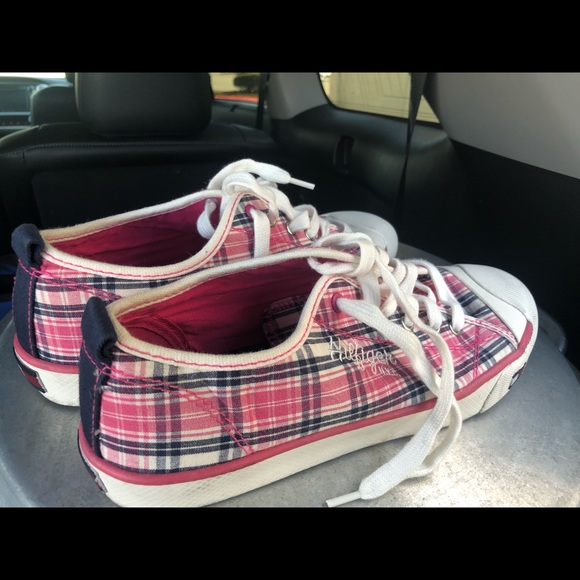 Tommy Hilfiger womens Pink Checker shoes size 8M - Picture 4 of 8